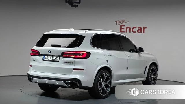 BMW X5 (G05) 2022 Белый из Кореи