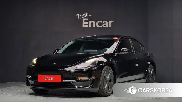 Tesla Model 3 2022 Черный из Кореи