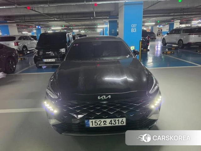 Kia K8 2022 Черный из Кореи