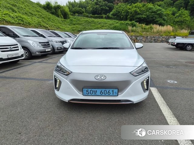 Hyundai Ionic Electric 2018 Белый из Кореи