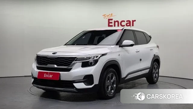 Kia Seltos 2021 Белый из Кореи