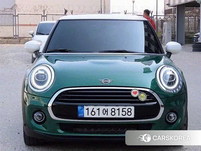 Mini Cooper 2021 Зеленый из Кореи