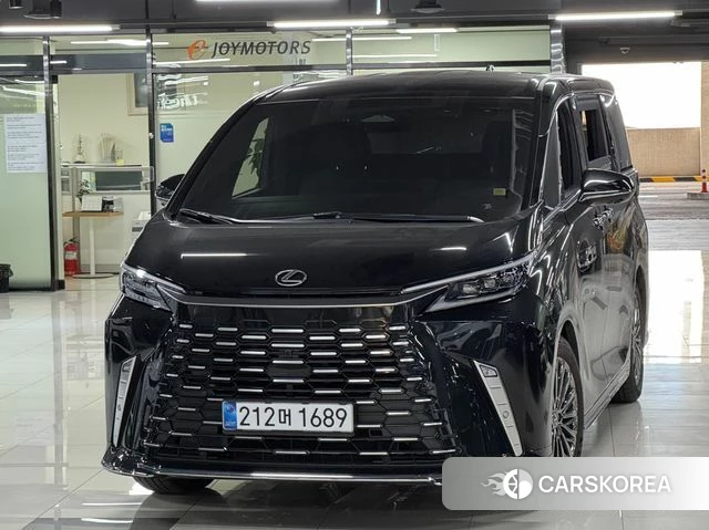 Lexus LM Second Generation 2025 Черный из Кореи