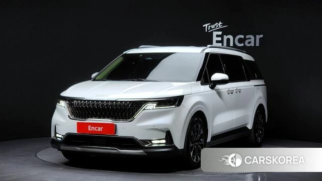 Kia Carnival 4th generation 2023 Белый из Кореи