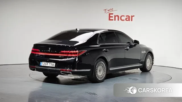 Genesis G90 2021 Черный из Кореи
