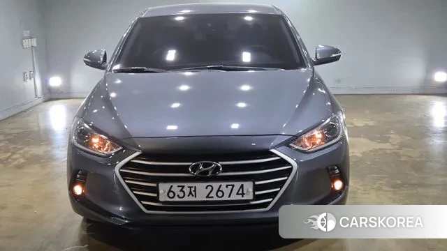 Hyundai Avante AD 2018 Серый из Кореи