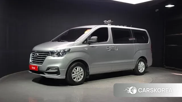 Hyundai The New Grand Starex 2019 Серебристо-серый из Кореи