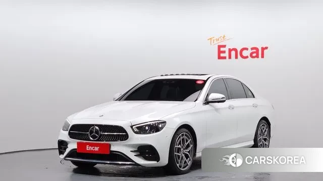 Mercedes-Benz E-Class W213 2022 Белый из Кореи