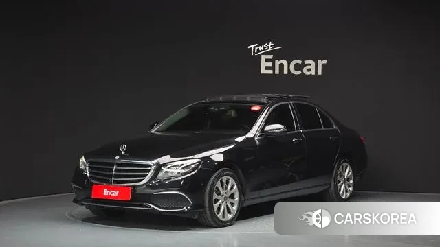 Mercedes-Benz E-Class W213 2019 Черный из Кореи