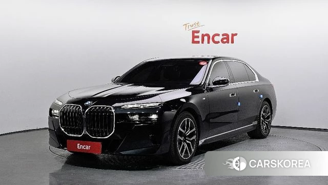 BMW 7 Series (G70) 2025 Черный из Кореи