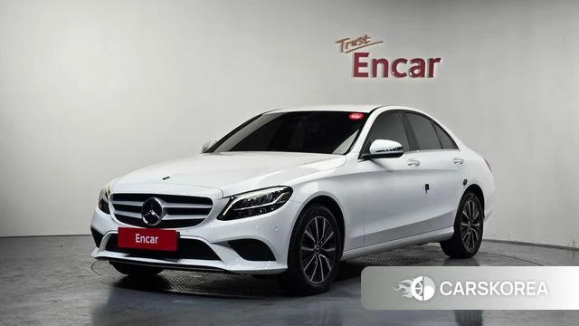 Mercedes-Benz C-Class W205 2019 Белый из Кореи