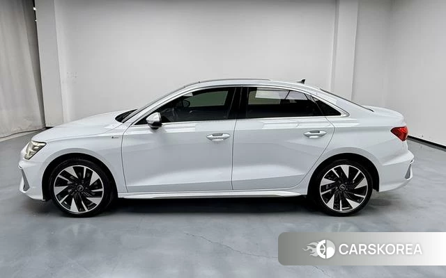 Audi A3 2023 Белый из Китая
