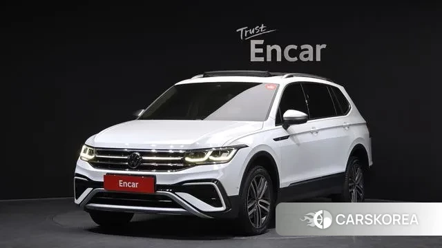 Volkswagen Tiguan Allspace 2023 Белый из Кореи