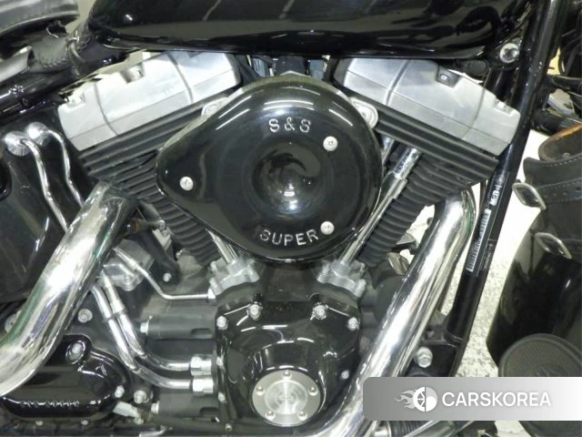 Engine photo