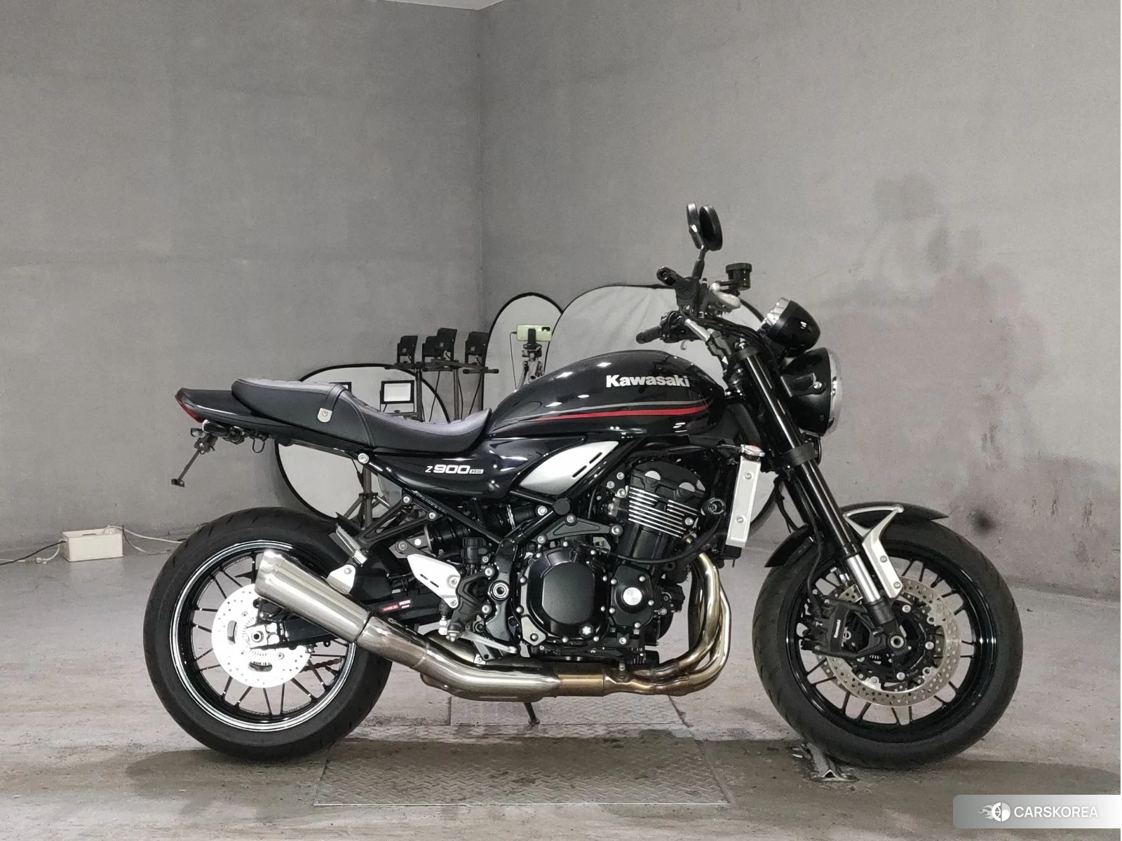 Kawasaki Z900RS 2023 из Японии, фото 2