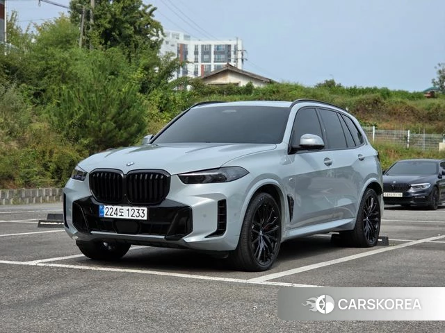 BMW X5 (G05) 2026 Цвет галактики из Кореи