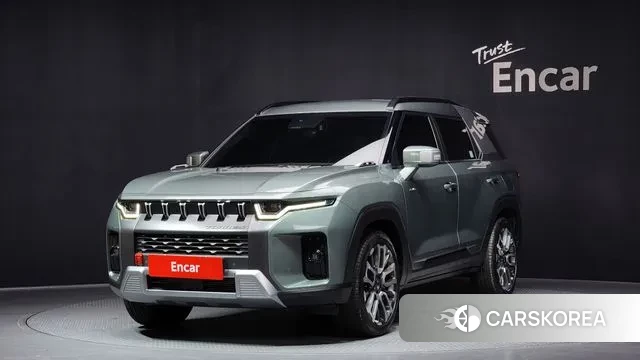 Ssangyong Torres 2023 Темно-зеленый из Кореи