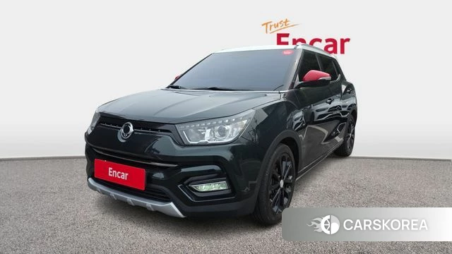 Ssangyong Tivoli Armor 2018 Темно-зеленый из Кореи