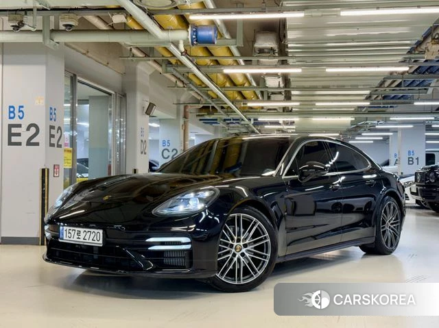 Porsche Panamera (971) 2021 Черный из Кореи