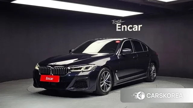 BMW 5 Series (G30) 2022 Черный из Кореи