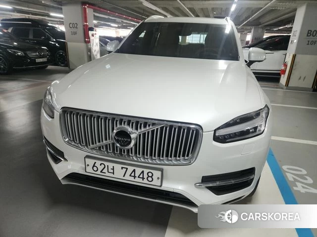 Volvo XC90 second Generation 2018 Белый из Кореи