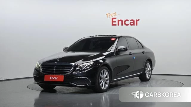 Mercedes-Benz E-Class W213 2018 Черный из Кореи