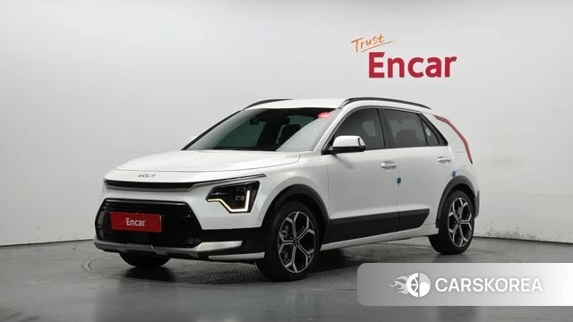 Kia Di Ol Nu Niro 2022 Белый из Кореи