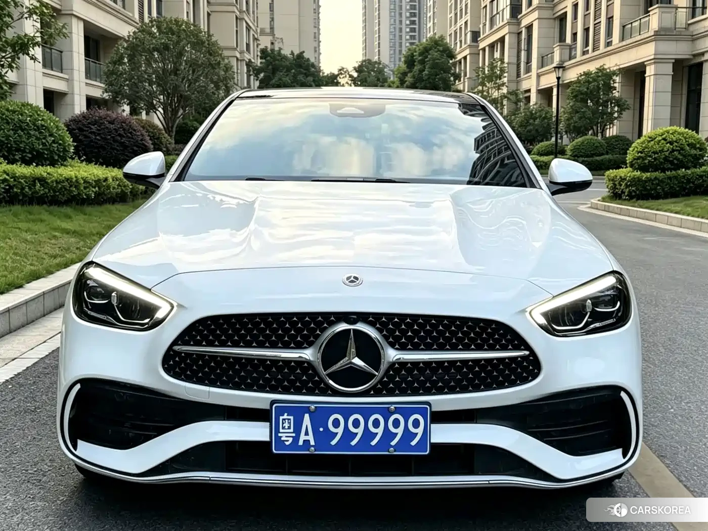Mercedes-Benz C-class 2024 Белый из Китая, фото 2