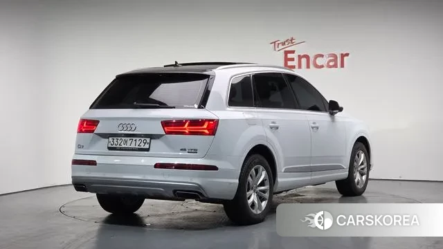 Audi Q7 (4M) 2019 Белый из Кореи