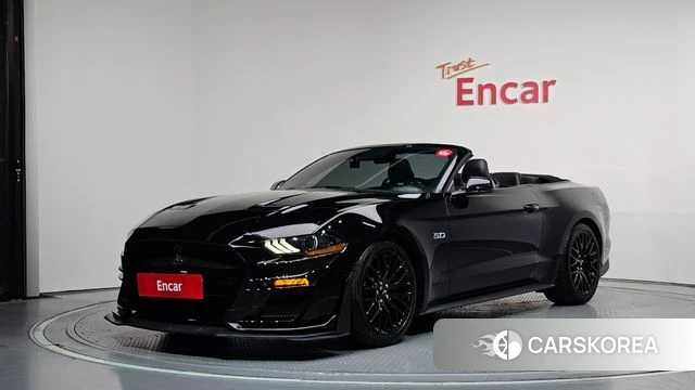 Ford Mustang 2019 Черный из Кореи