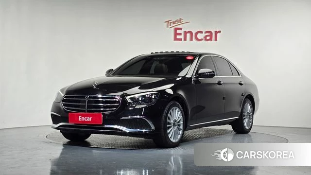 Mercedes-Benz E-Class W213 2023 Черный из Кореи