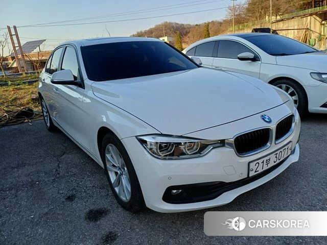 BMW 3 Series (F30) 2018 Белый из Кореи