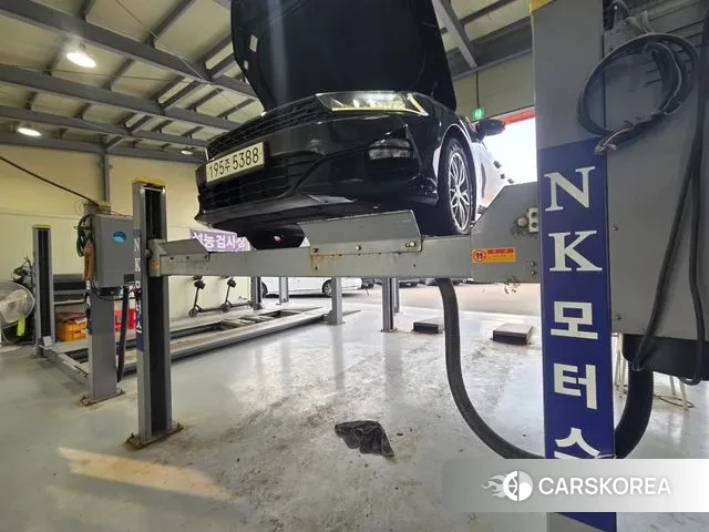 Kia K5 3rd generation 2023 Черный из Кореи