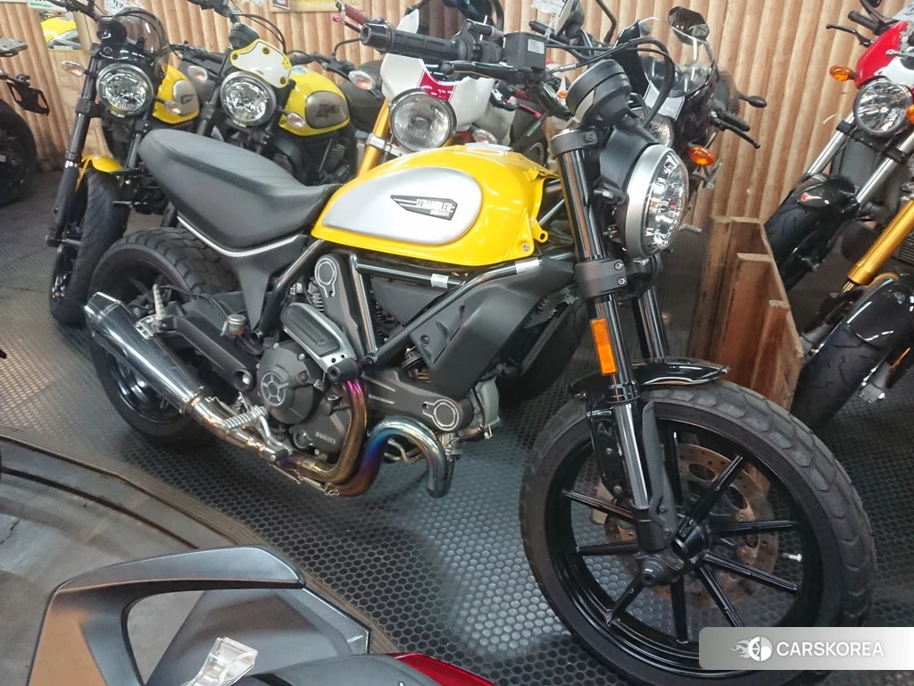 Проданный Ducati SCRAMBLER ICON 2018 из Японии
