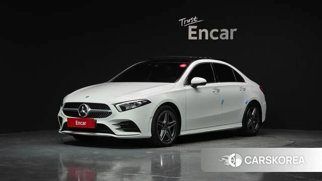 Mercedes-Benz A-Class W177 2023 Белый из Кореи