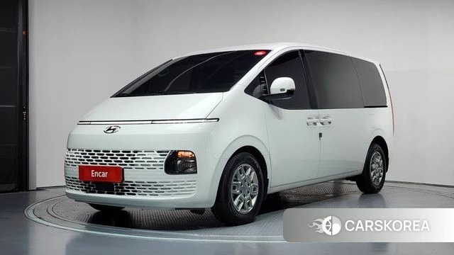 Hyundai Staria 2022 Белый из Кореи