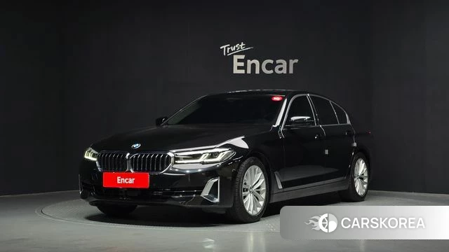 BMW 5 Series (G30) 2022 Черный из Кореи