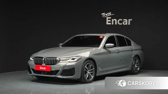 BMW 5 Series (G30) 2021 Серебристо-серый из Кореи