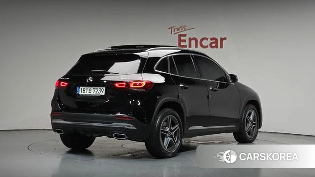 Mercedes-Benz GLA - Class H247 2020 Черный из Кореи
