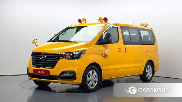 Hyundai The New Grand Starex 2019 Желтый из Кореи
