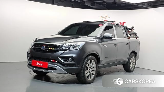 Ssangyong Rexton Sports 2019 Серый из Кореи