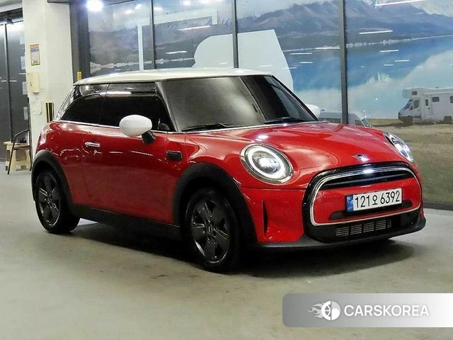 Mini Cooper 2022 Красный из Кореи
