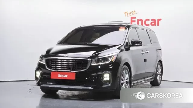 Kia The New Carnival 2018 Черный из Кореи