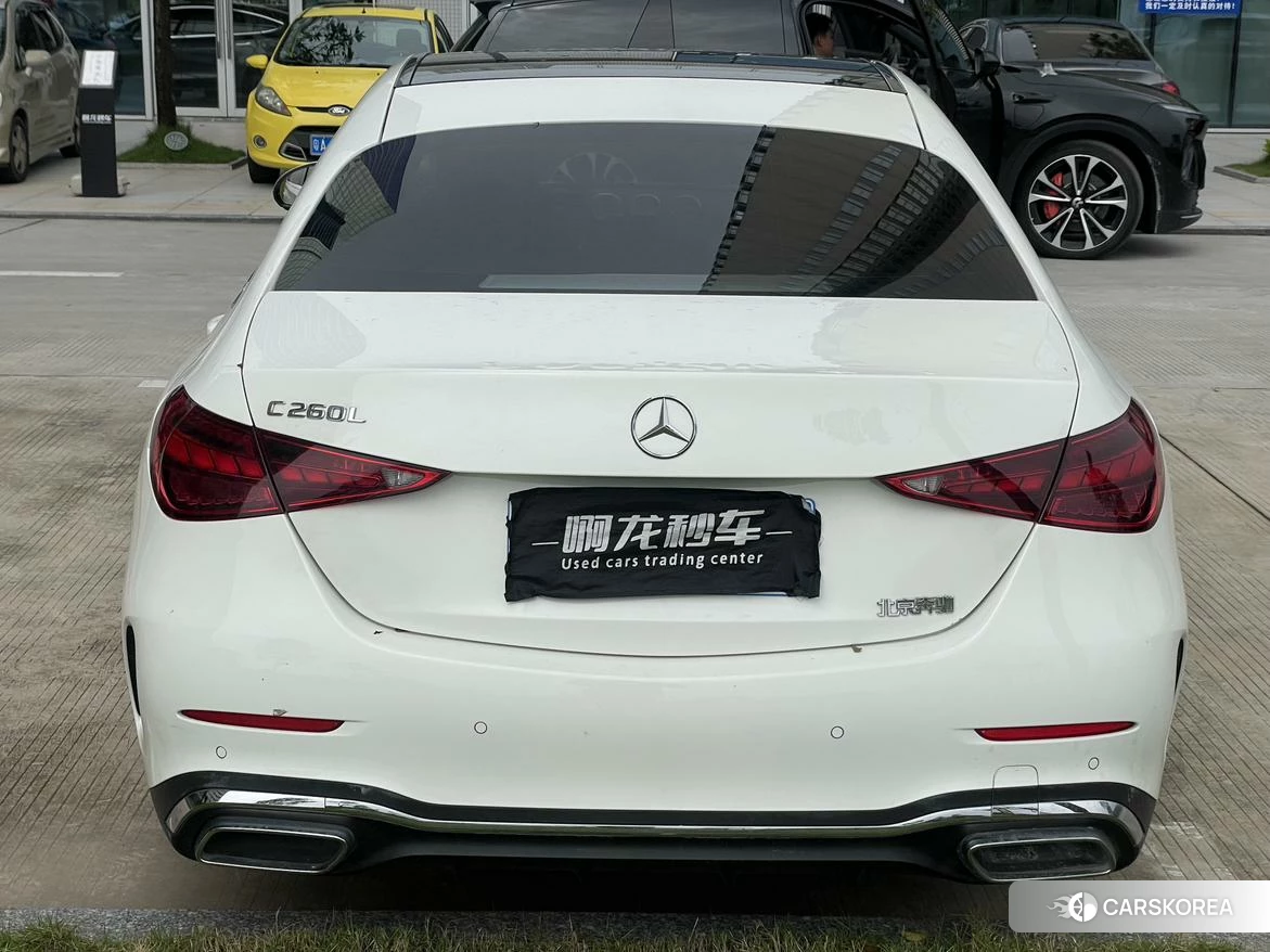Mercedes-Benz Class C 2022 Белый из Китая
