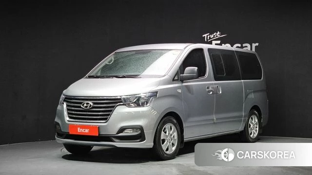 Hyundai The New Grand Starex 2018 Серебристо-серый из Кореи