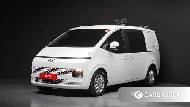 Hyundai Staria 2022 Белый из Кореи