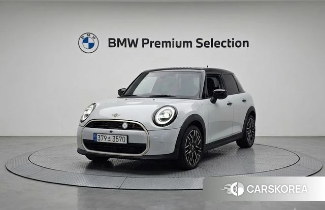 Mini Cooper S 4th Generation 2025 Белый из Кореи