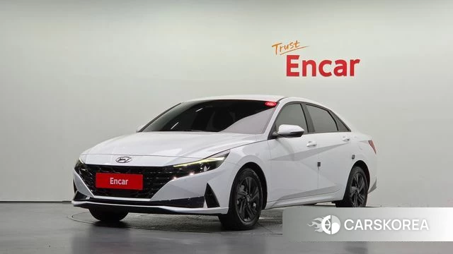Hyundai Avante (CN7) 2023 Белый из Кореи