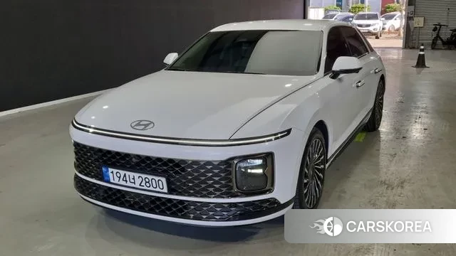 Hyundai Grandeur (GN7) 2023 Белый из Кореи