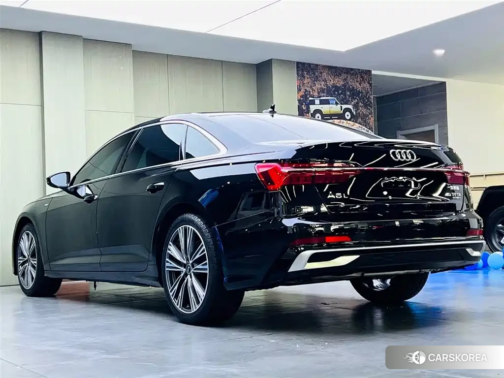 Audi A6L 2025 Черный из Китая